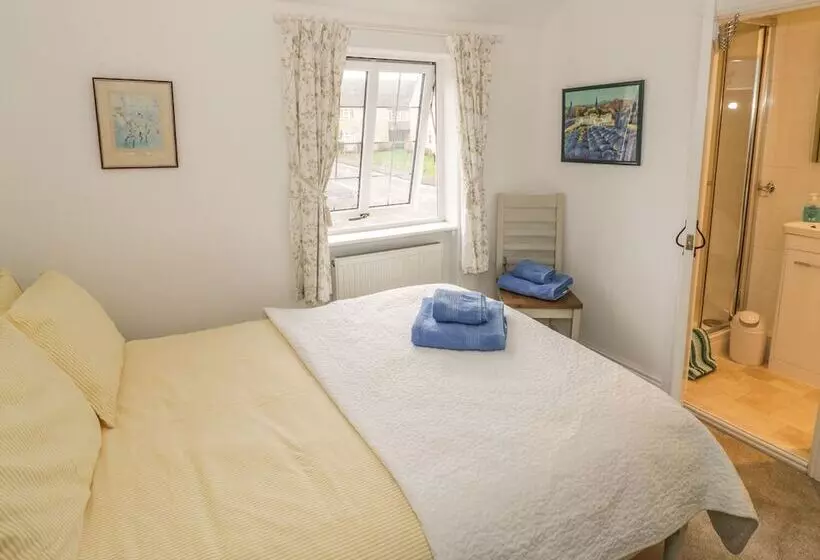 April Cottage