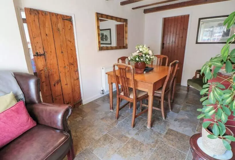 Chapel Cottage