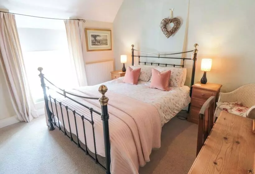 Chapel Cottage