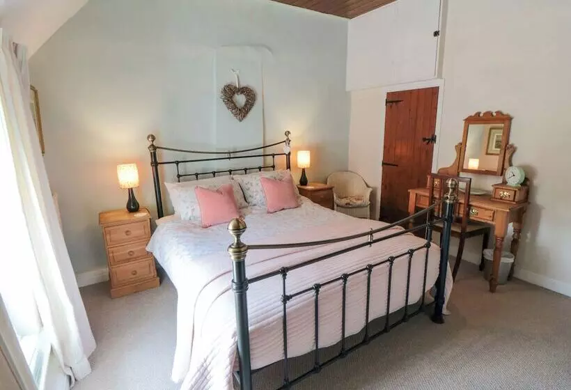 Chapel Cottage