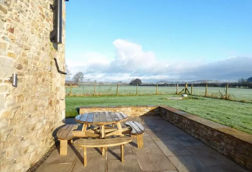 Cow Hill Laith Barn