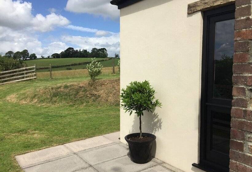 Downicary Chapel Stable