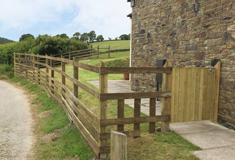 Downicary Chapel Stable