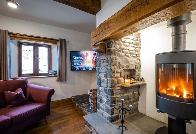 Grayrigg Foot Stable