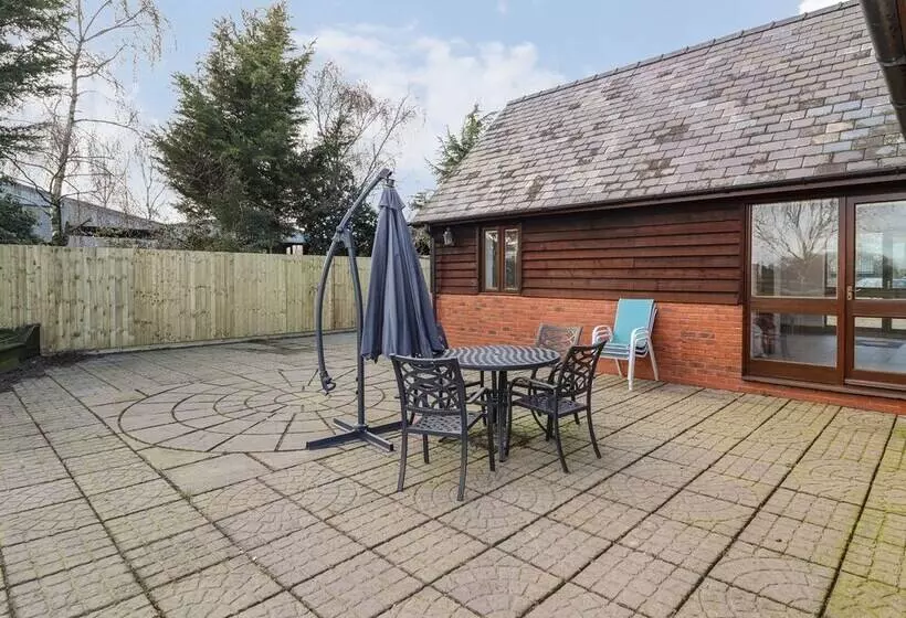 Hill Farm Cottage