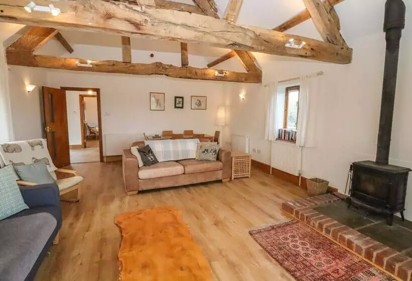 Hill Farm Cottage