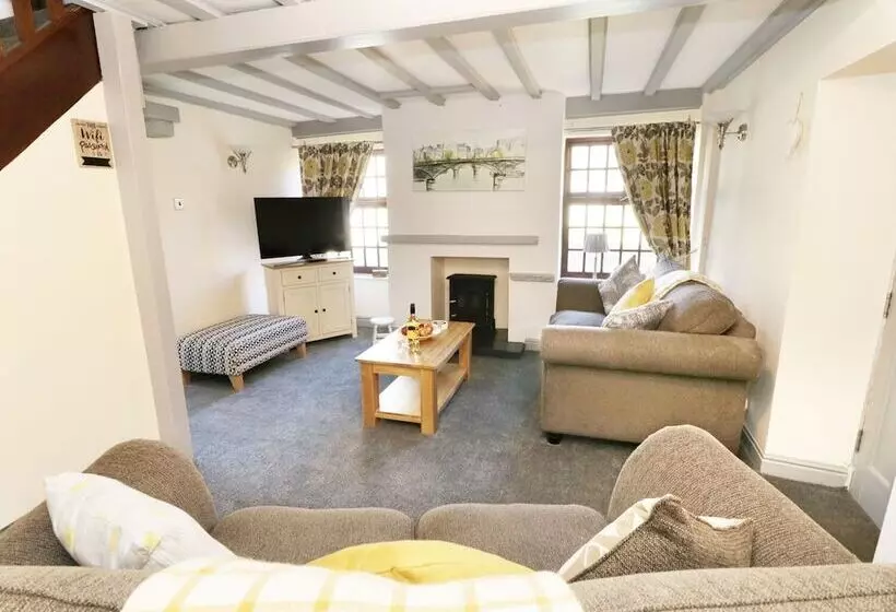 King's Cottage