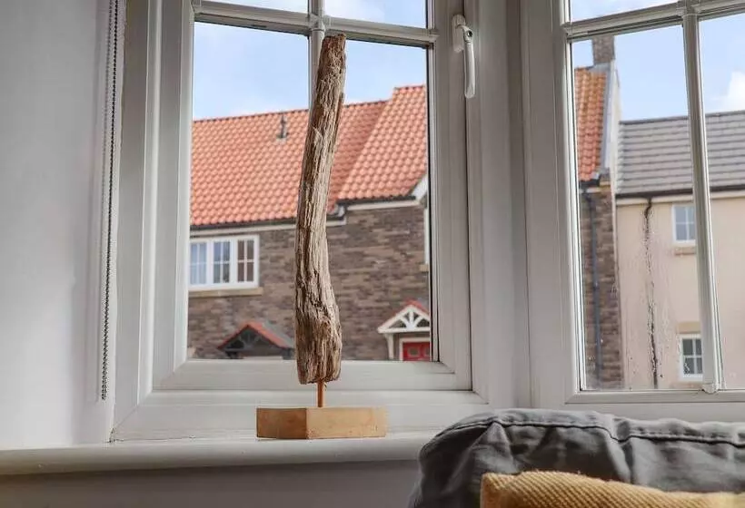 Sandcastle Cottage