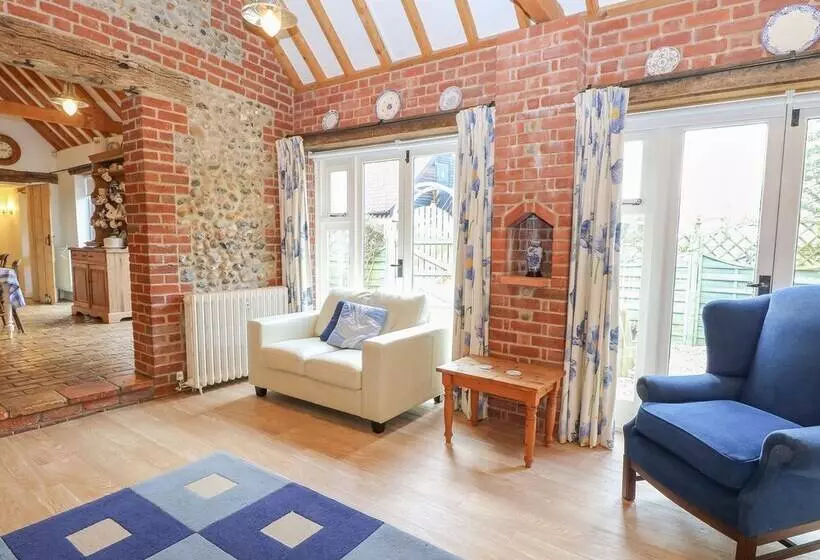 Stable Cottage