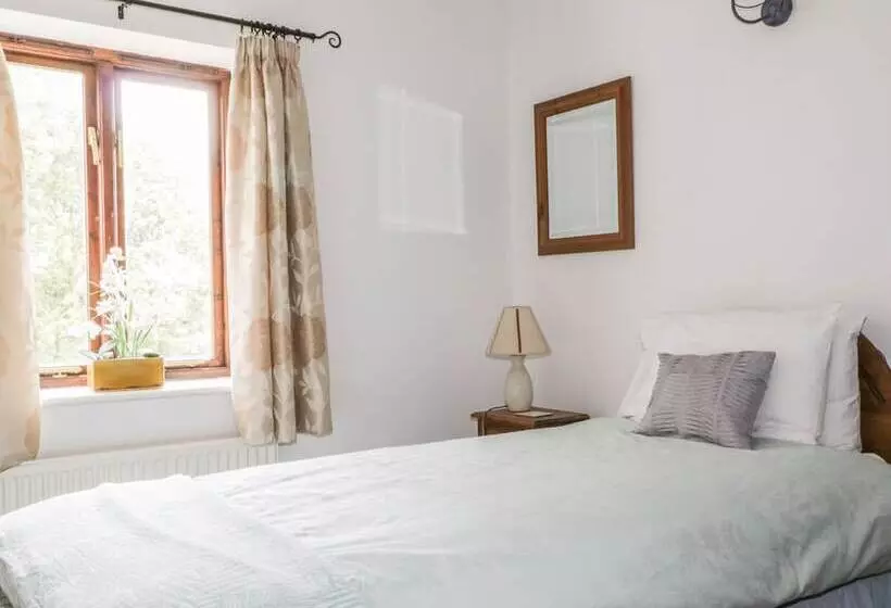 Stonegarth Cottage