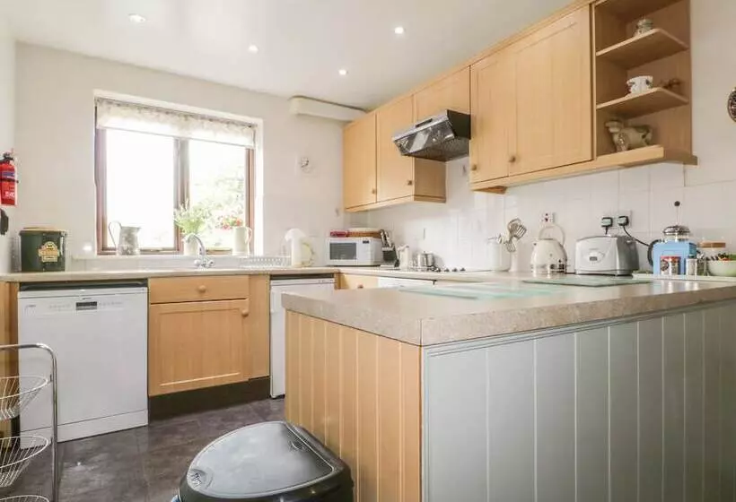 Stonegarth Cottage