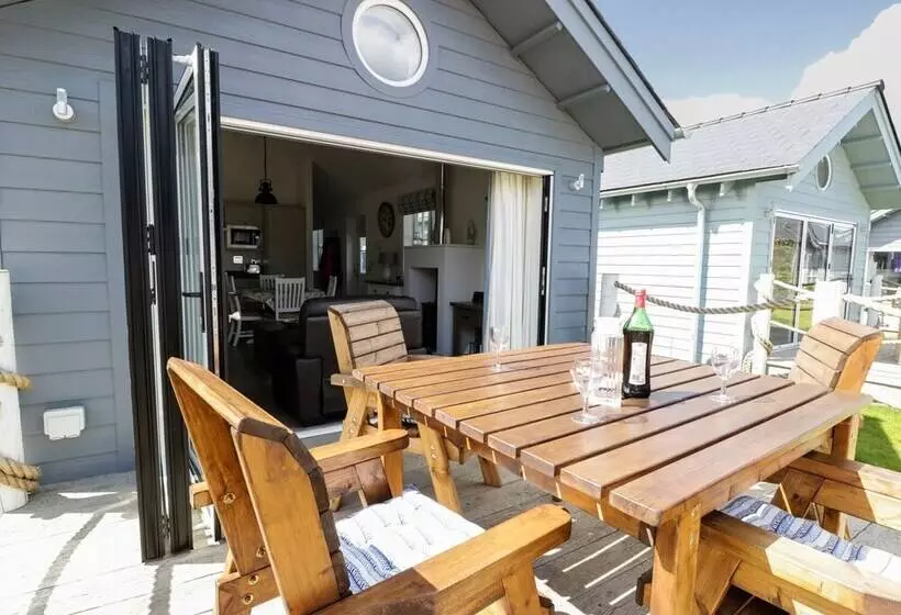 The Lobster Pot Beach House