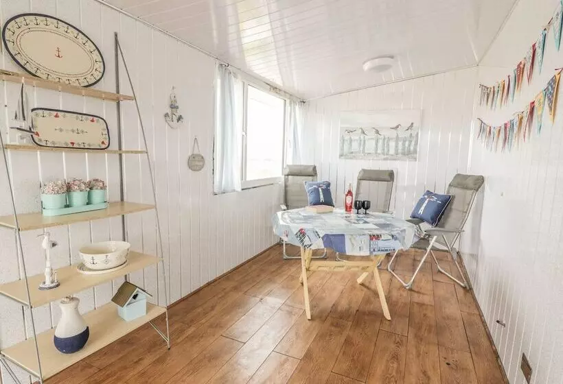 Wagtail Cottage