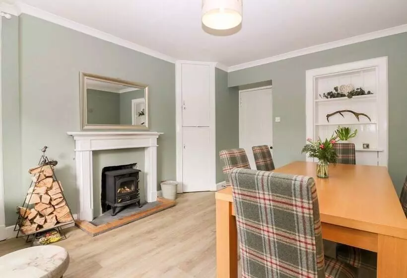 White Hillocks Farm House