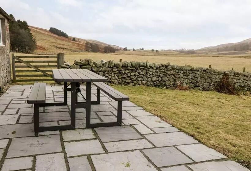 White Hillocks Farm House