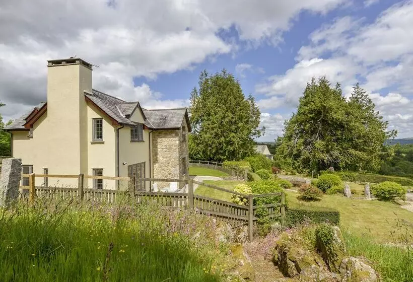 Yelfords Cottage