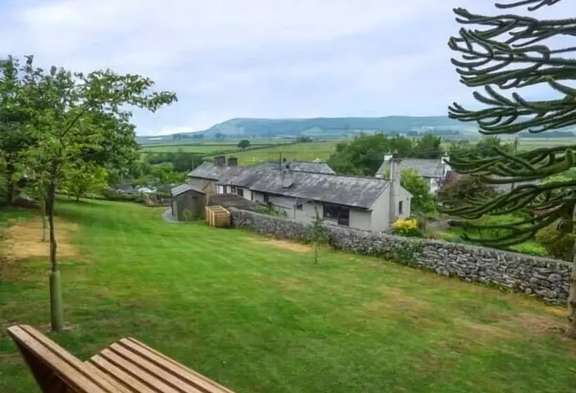 Cinderbarrow Cottage