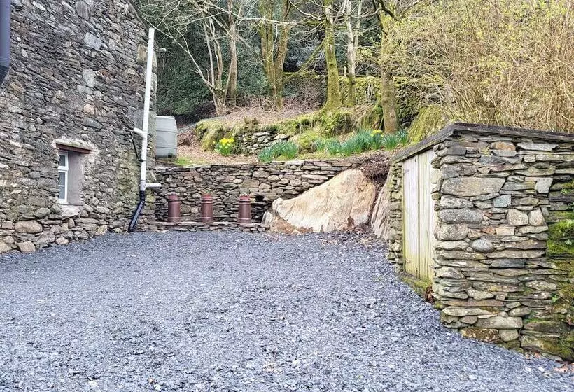 High Kiln Bank Cottage