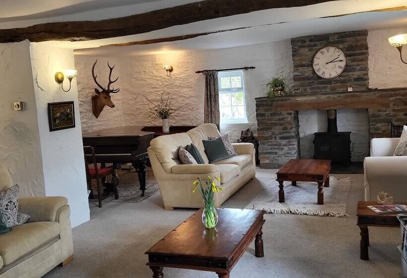 High Kiln Bank Cottage