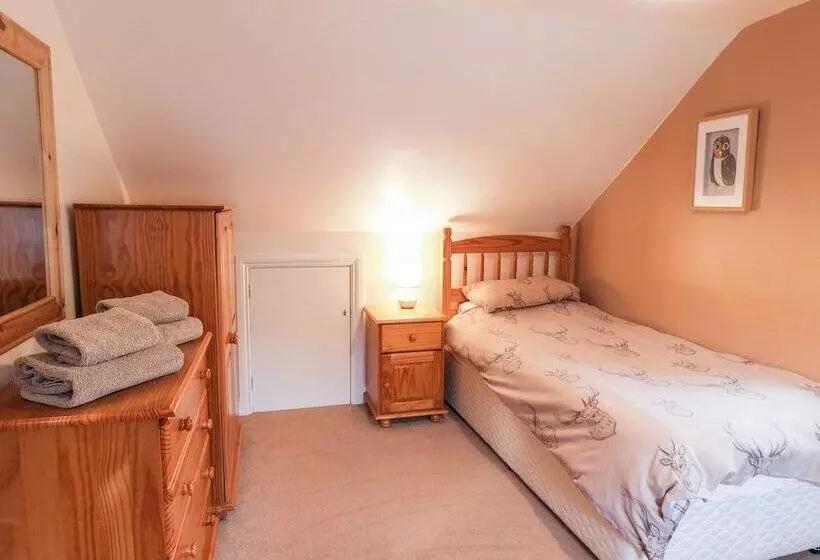 Mulgrave Cottage