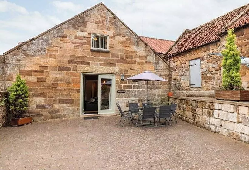 Mulgrave Cottage