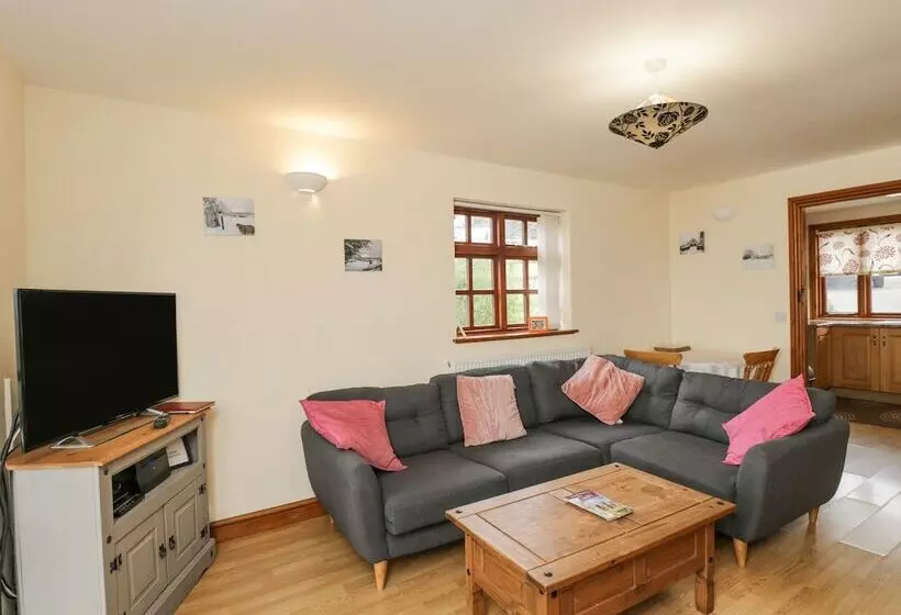 Penrose Cottage