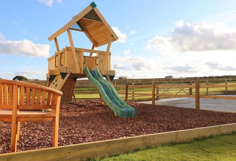 Pig House, Boskensoe Barns