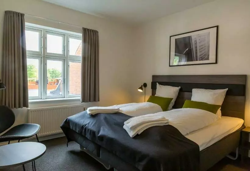 Ansager Hotel Og Hytteby