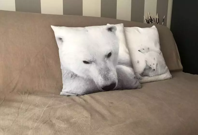 ベッドアンドブレックファースト Chambres D Hôtes   La Clé Des Bois