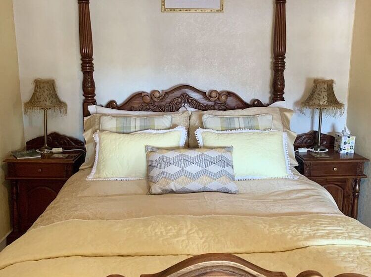 Castleview Bed & Breakfast