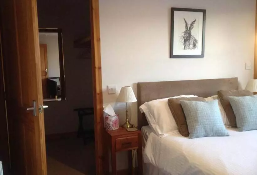 Chapel Of Barras Farm Bed & Breakfast