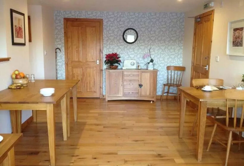 Chapel Of Barras Farm Bed & Breakfast