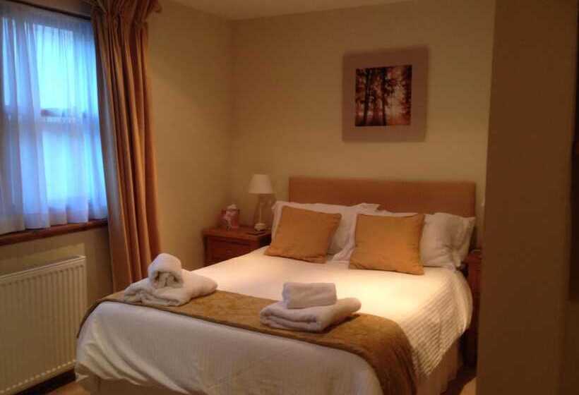 Chapel Of Barras Farm Bed & Breakfast