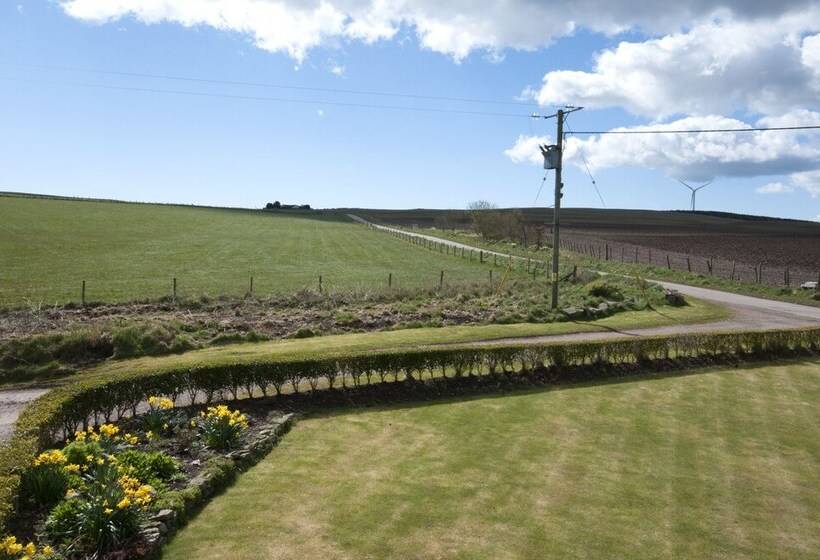 Chapel Of Barras Farm Bed & Breakfast