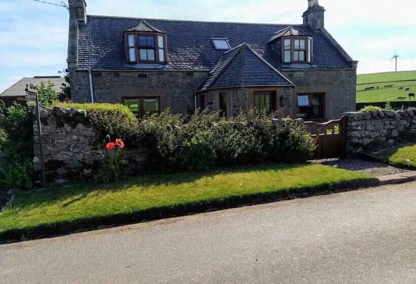 Chapel Of Barras Farm Bed & Breakfast