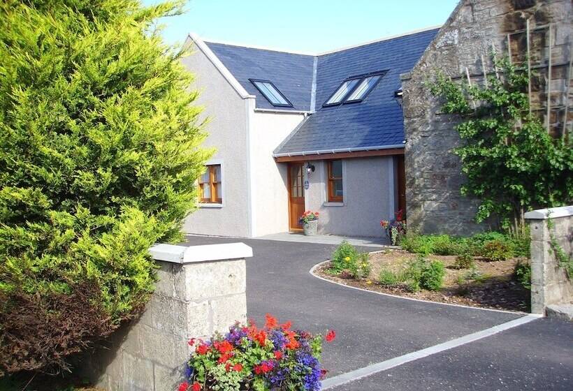 Chapel Of Barras Farm Bed & Breakfast