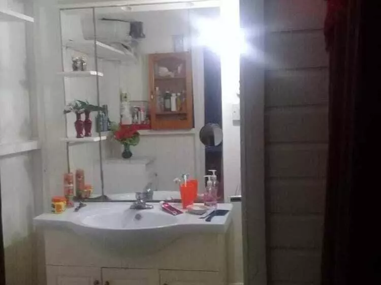 Hostal Los Primos Hostel