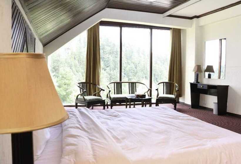 هتل Daisy Dot Murree