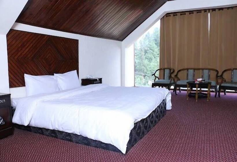 هتل Daisy Dot Murree