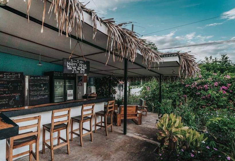 ホテル Drift Away Lodge