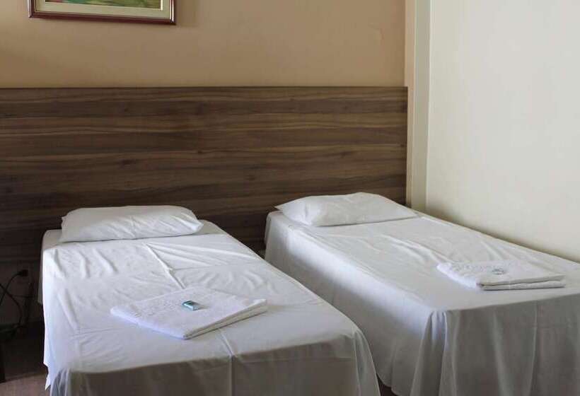 Отель Espigão Palace