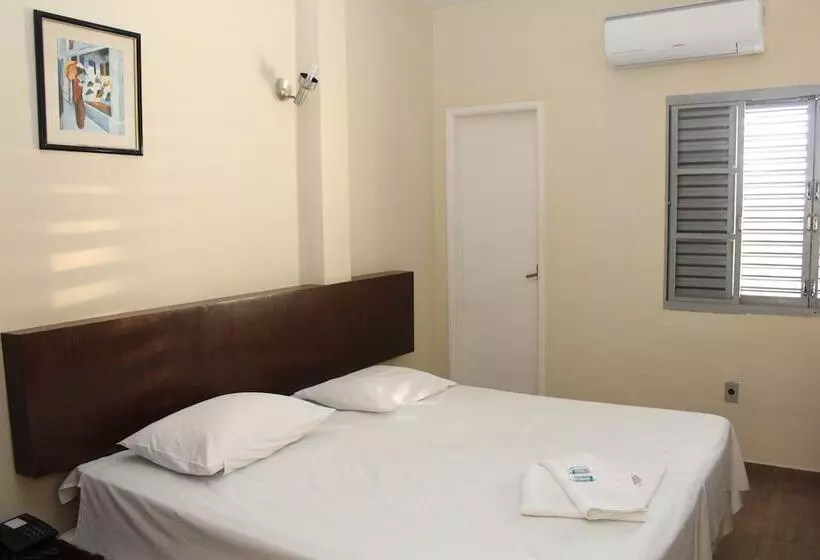 Hotelli Espigão Palace