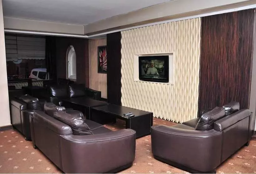 هتل Gaziantep Burak Park