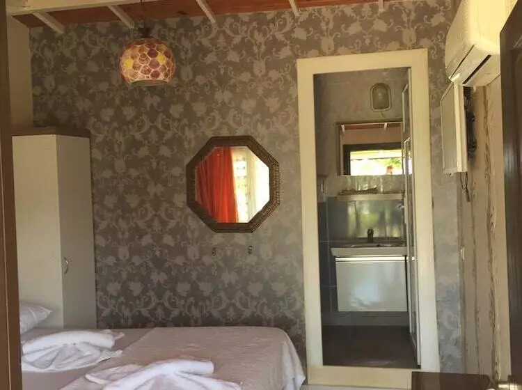 Hotelli Grand Ada Family