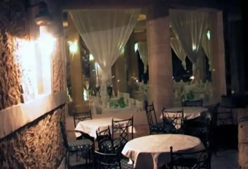 هتل Shali Lodge