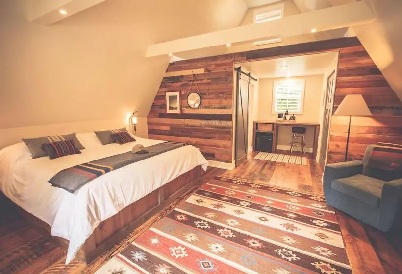 ホテル Skeena Spey Riverside Wilderness & Lodge