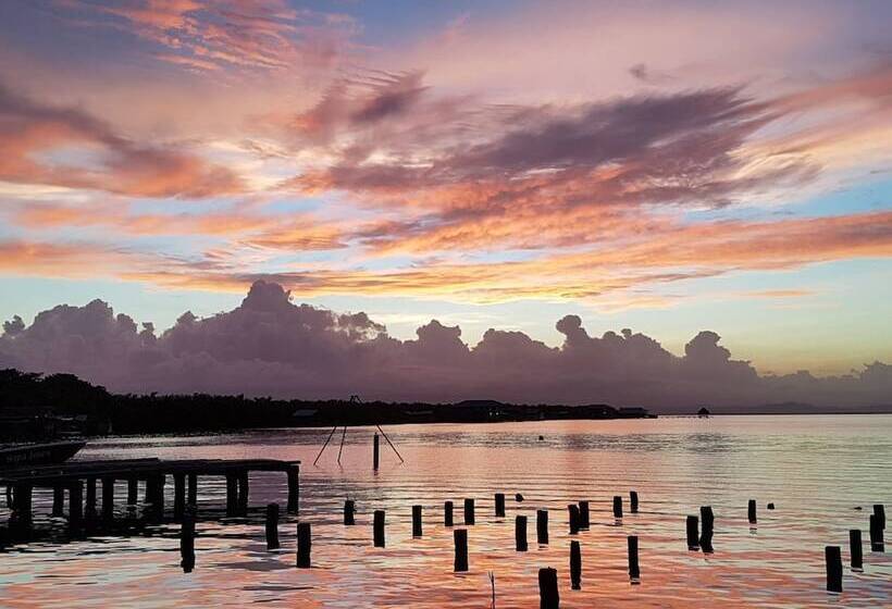 Karma On The Water Hostel