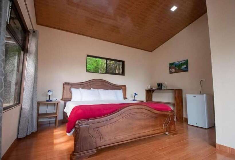 La Casa De La Montaña B&b