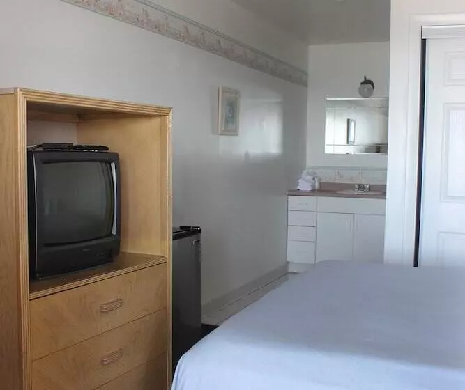 Motelli Sandcastle Beachfront Inn