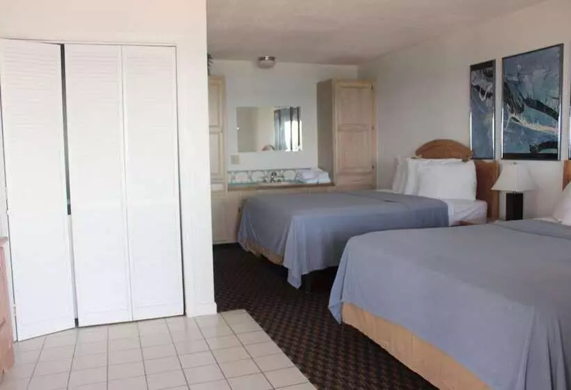 Motelli Sandcastle Beachfront Inn